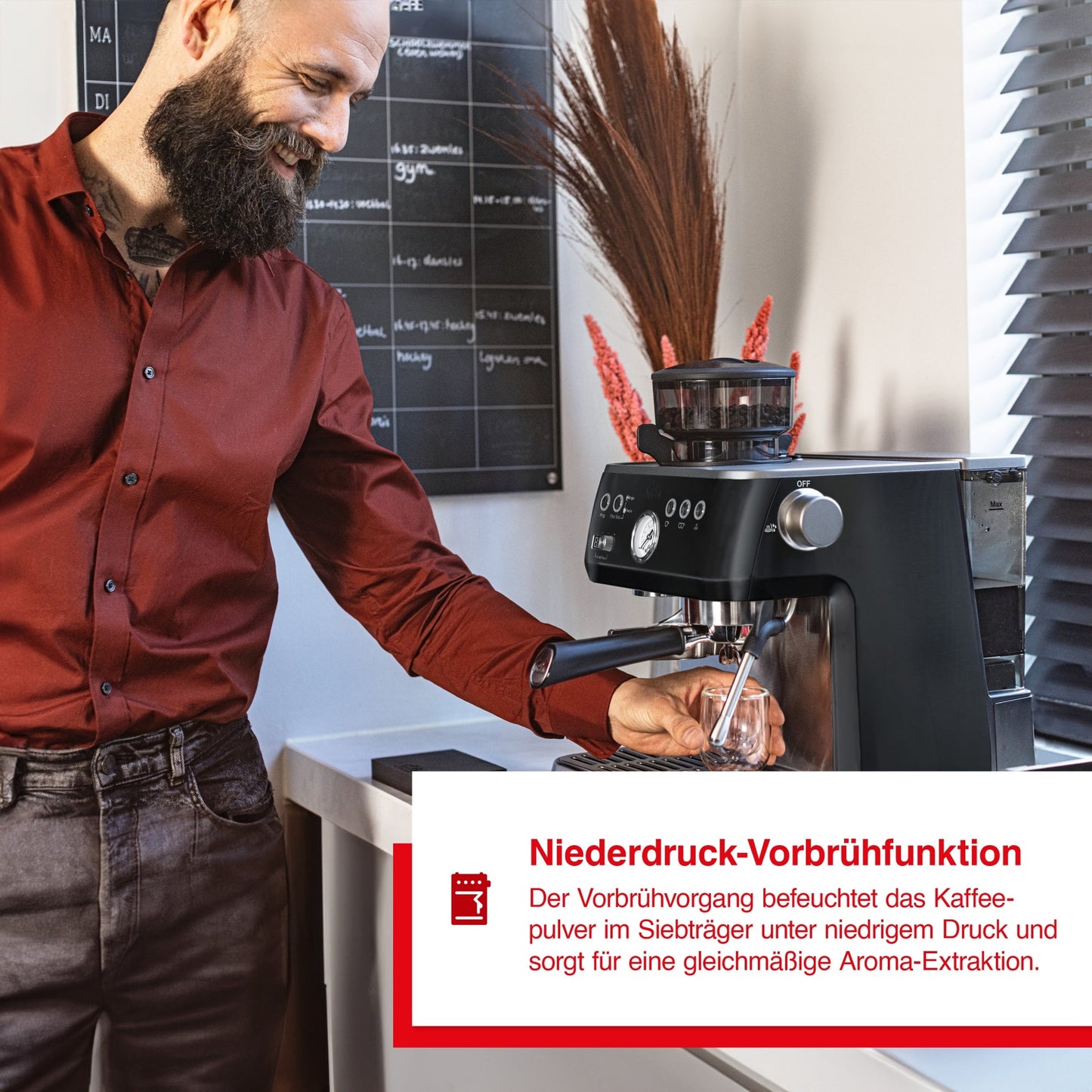 Solis Grind & Infuse Perfetta Espressomaschine Schwarz mit Niederdruck-Vorbrühfunktion für gleichmäßige Aroma-Extraktion