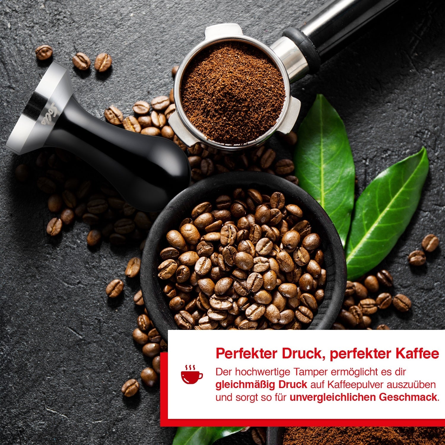Solis 51-mm-Tamper mit Siebträger und Kaffeebohnen für gleichmäßigen Druck und vollen Geschmack.